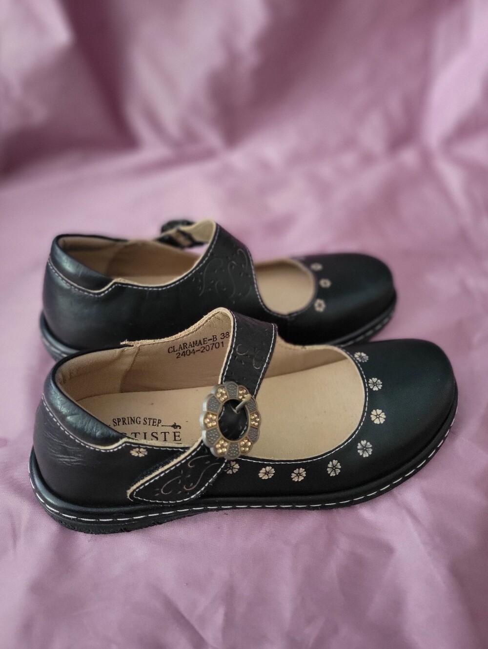 L'ATISTE Black Young Lady Woman Mary Jane Flats with Floral Buckle Size 38